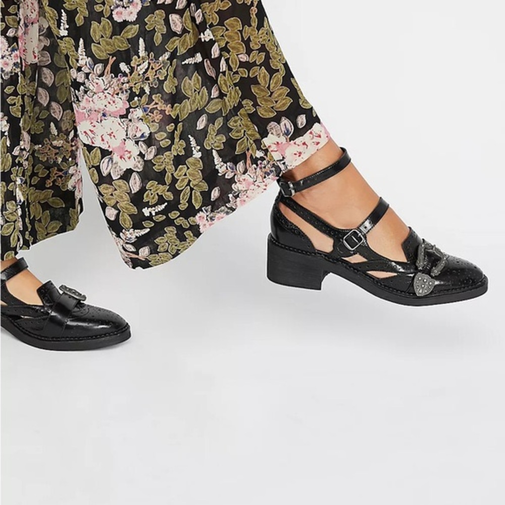 Free People Silent D Thunderbird Oxfords Black